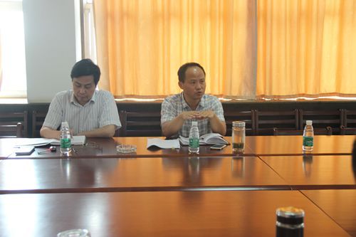 学校总会计师王建鸿一行到bat365官网调研