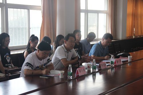 bat365在线平台官网召开公安教育理论与实践座谈会