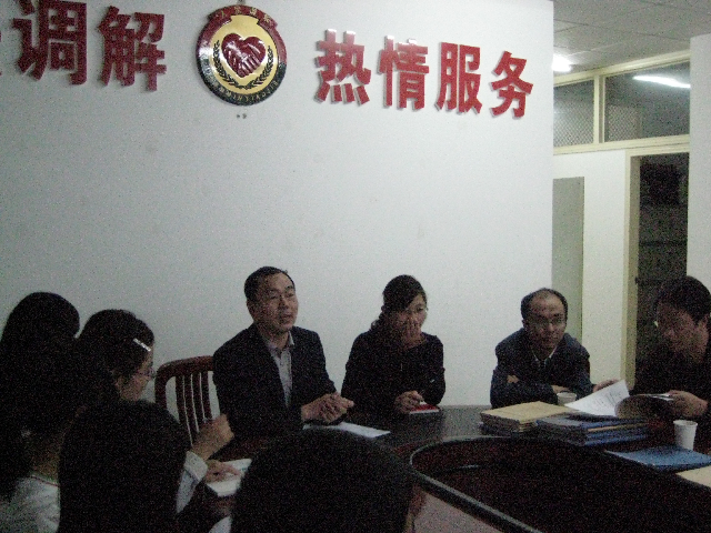 bat365官网“南湖青年刑法沙龙”赴洪山街司法所开展社区矫正调研活动